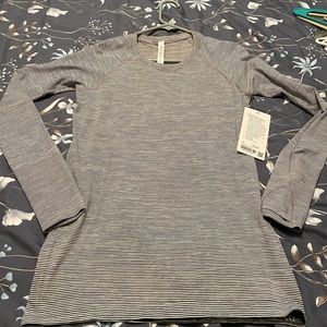 Lululemon Women’s size 10